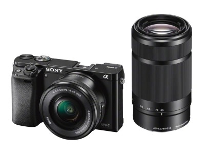 Sony A6000 + E 16-50/3,5-5,6 PZ OSS svart + E 55-210/4,5-6,3, 24,3 Mpixel, 11 bps, film 1080/60p, Svart