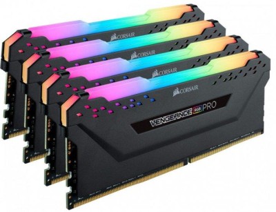 32 GB (4x8GB) DDR4-3200 Corsair Vengeance RGB Pro CL16 - Svart