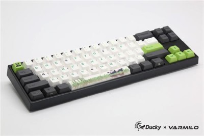 Ducky x Varmilo MIYA-Pro Panda TKL Cherry MX Brown, Green & White PBT keycaps, nordiskt#1