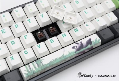Ducky x Varmilo MIYA-Pro Panda TKL Cherry MX Brown, Green & White PBT keycaps, nordiskt#5